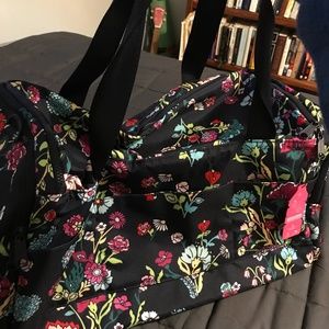 NEW Vera Bradley Travel Duffel